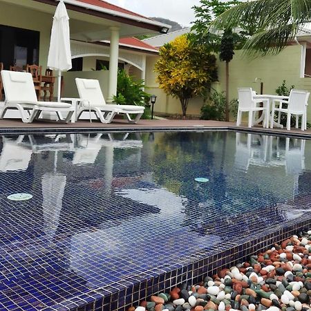 Emma'S Guest House And Self-Catering Au Cap Exterior photo