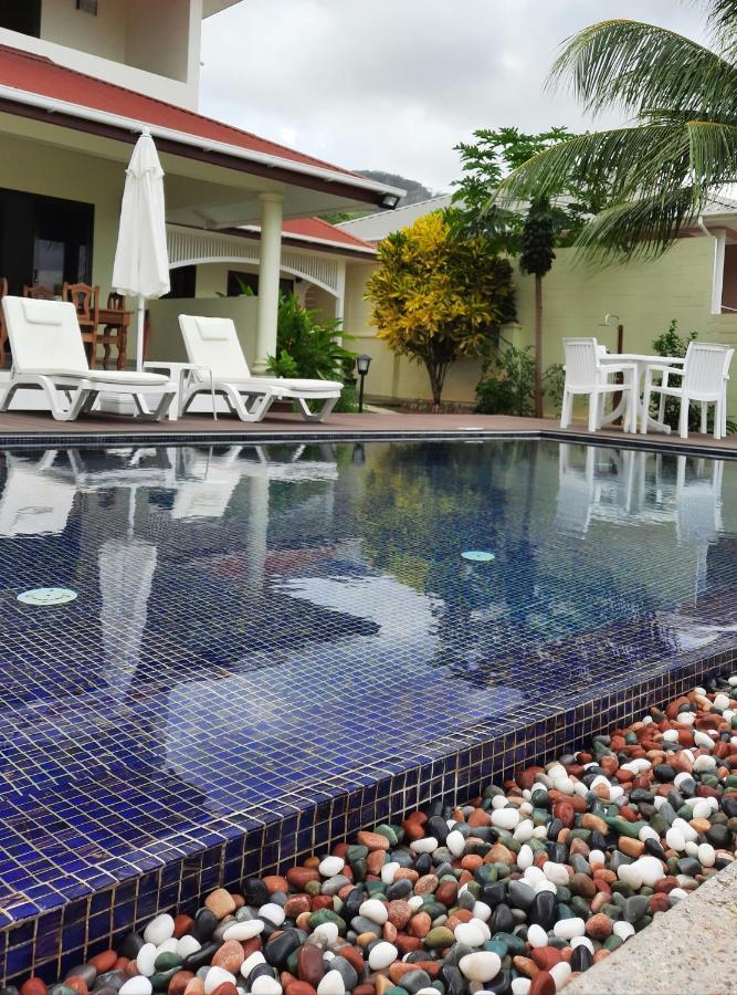 Emma'S Guest House And Self-Catering Au Cap Exterior photo